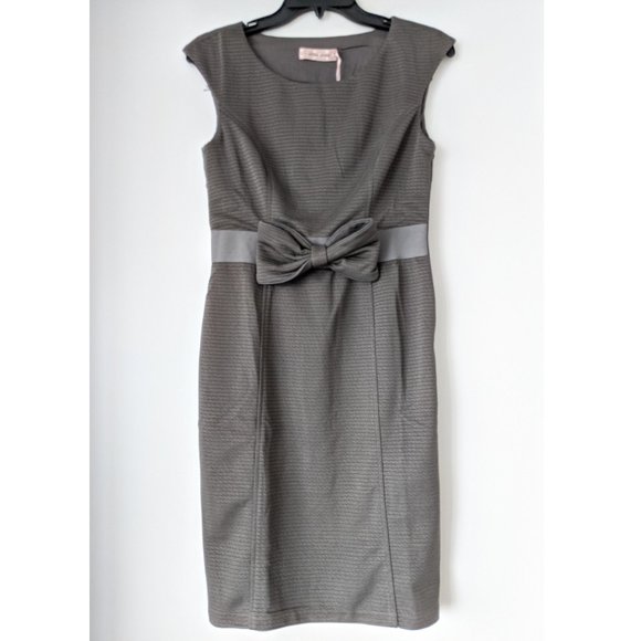 Traffic People Pencil Dress With Bow - Picture 2 of 4